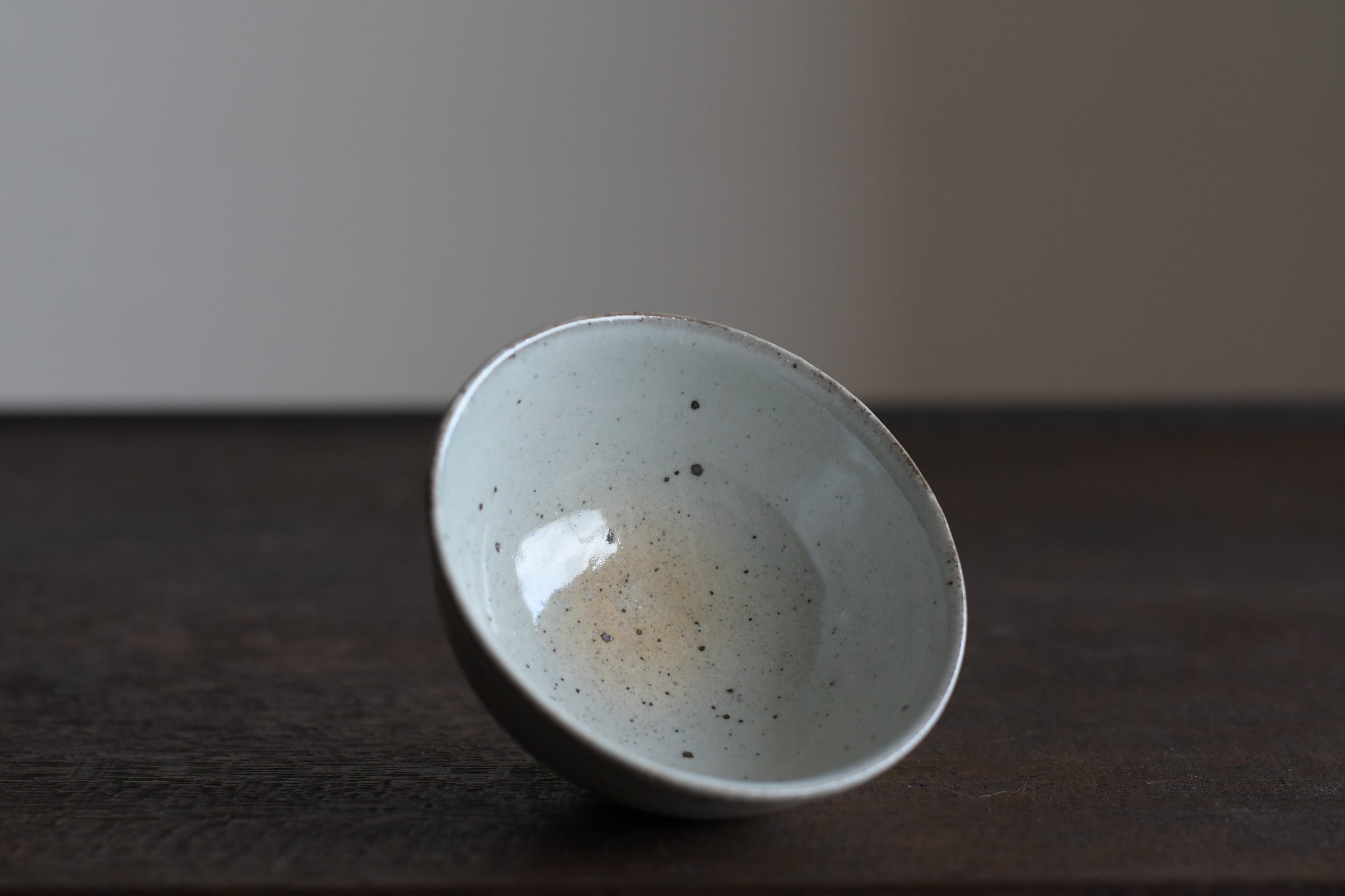 長谷川奈津　ご飯茶碗 うつわ穂垂｜web shop｜長谷川奈津｜粉引飯碗（大）