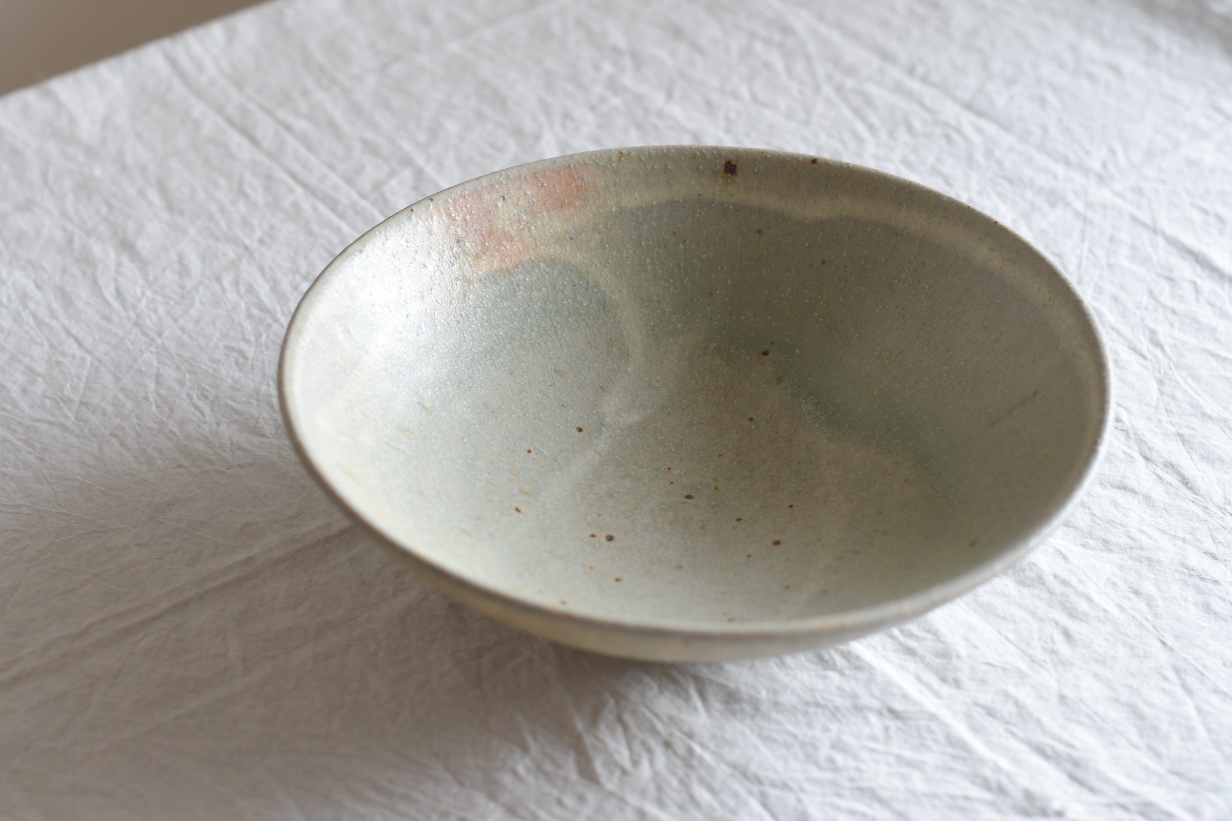 長谷川奈津｜林檎灰釉鉢 | UTSUWA-HOTARU online store