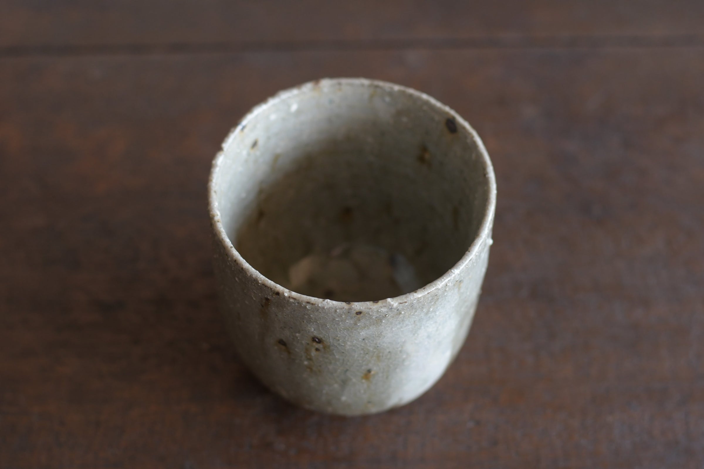 長谷川奈津｜林檎灰釉筒湯呑b | UTSUWA-HOTARU online store