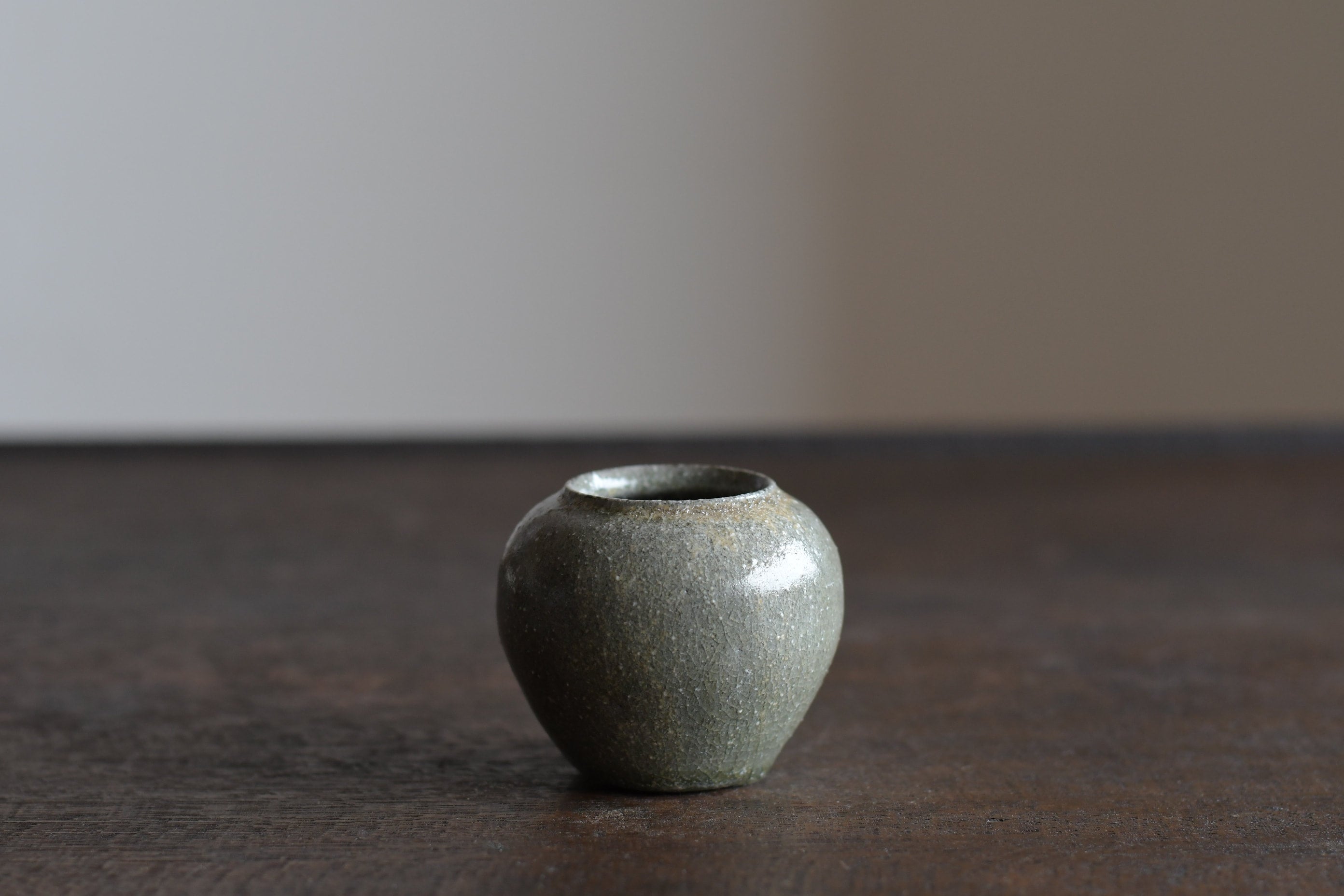売れ筋新商品 長谷川奈津｜林檎灰釉小壺 | store online UTSUWA-HOTARU 茶碗・めし碗