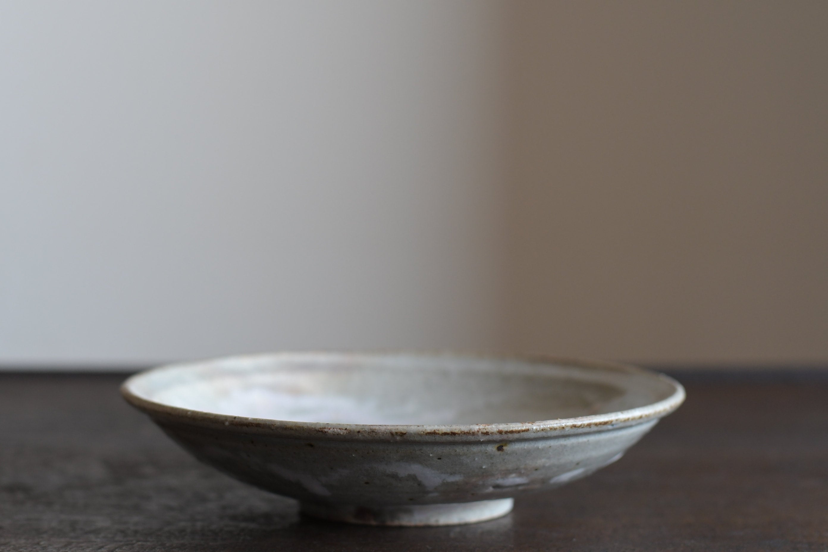 井上 茂｜粉引浅鉢 | UTSUWA-HOTARU online store