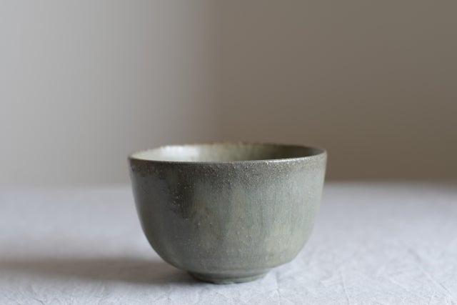 長谷川奈津　片口　灰釉　黄緑 長谷川奈津 | UTSUWA-HOTARU online store