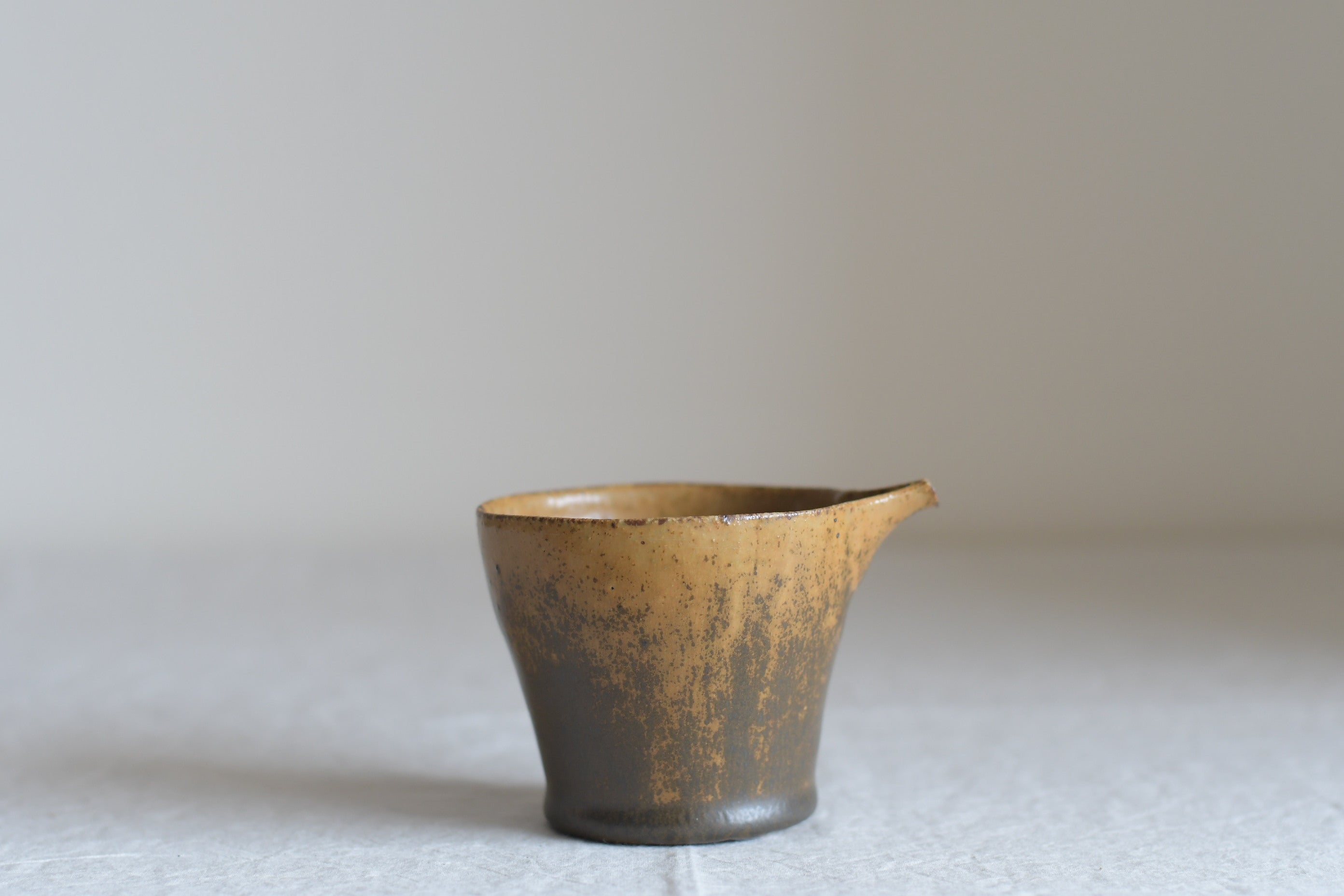三笘 修｜黄石釉茶海 | UTSUWA-HOTARU online store