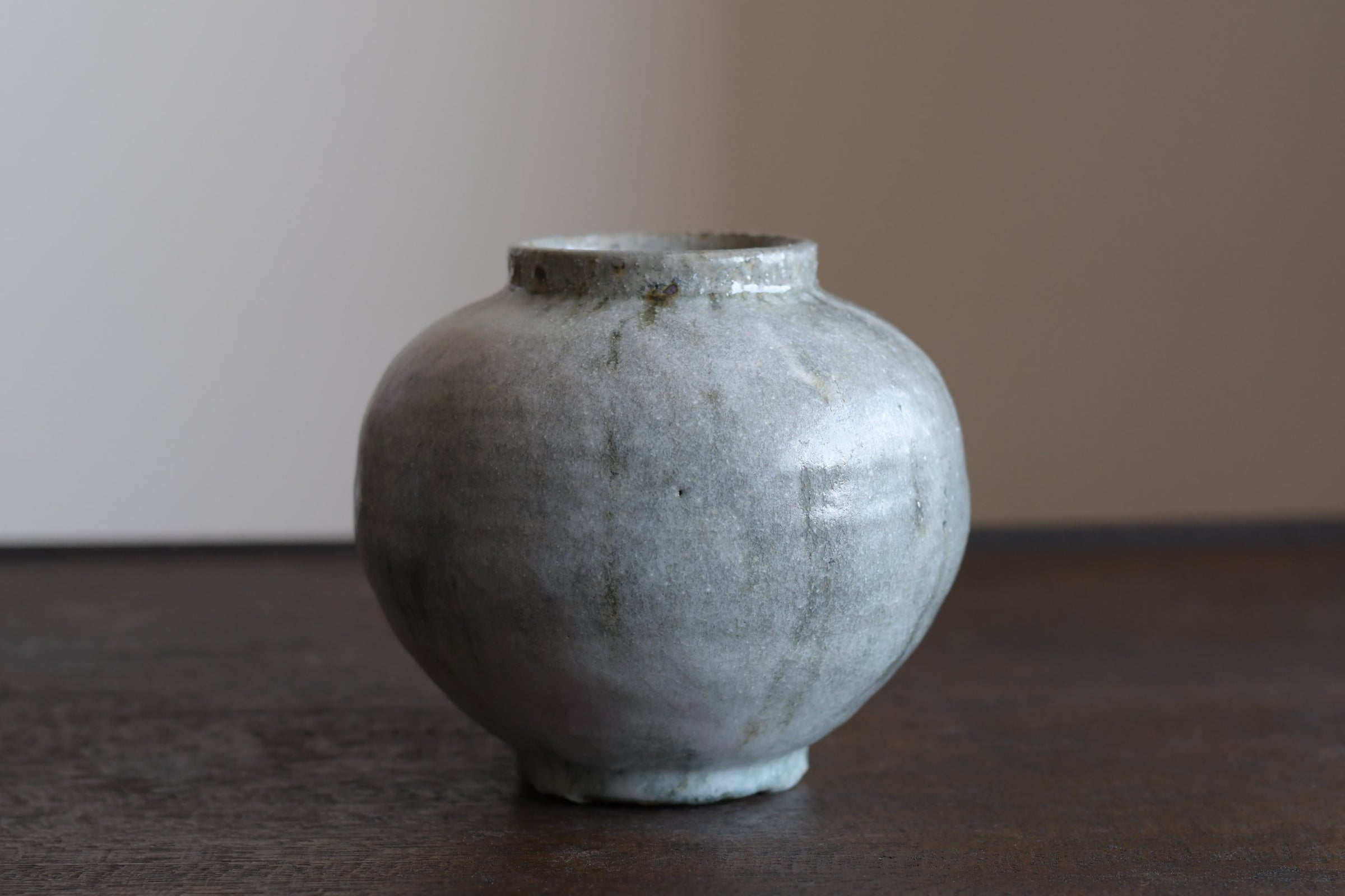 長谷川奈津｜林檎灰釉花器A | UTSUWA-HOTARU online store