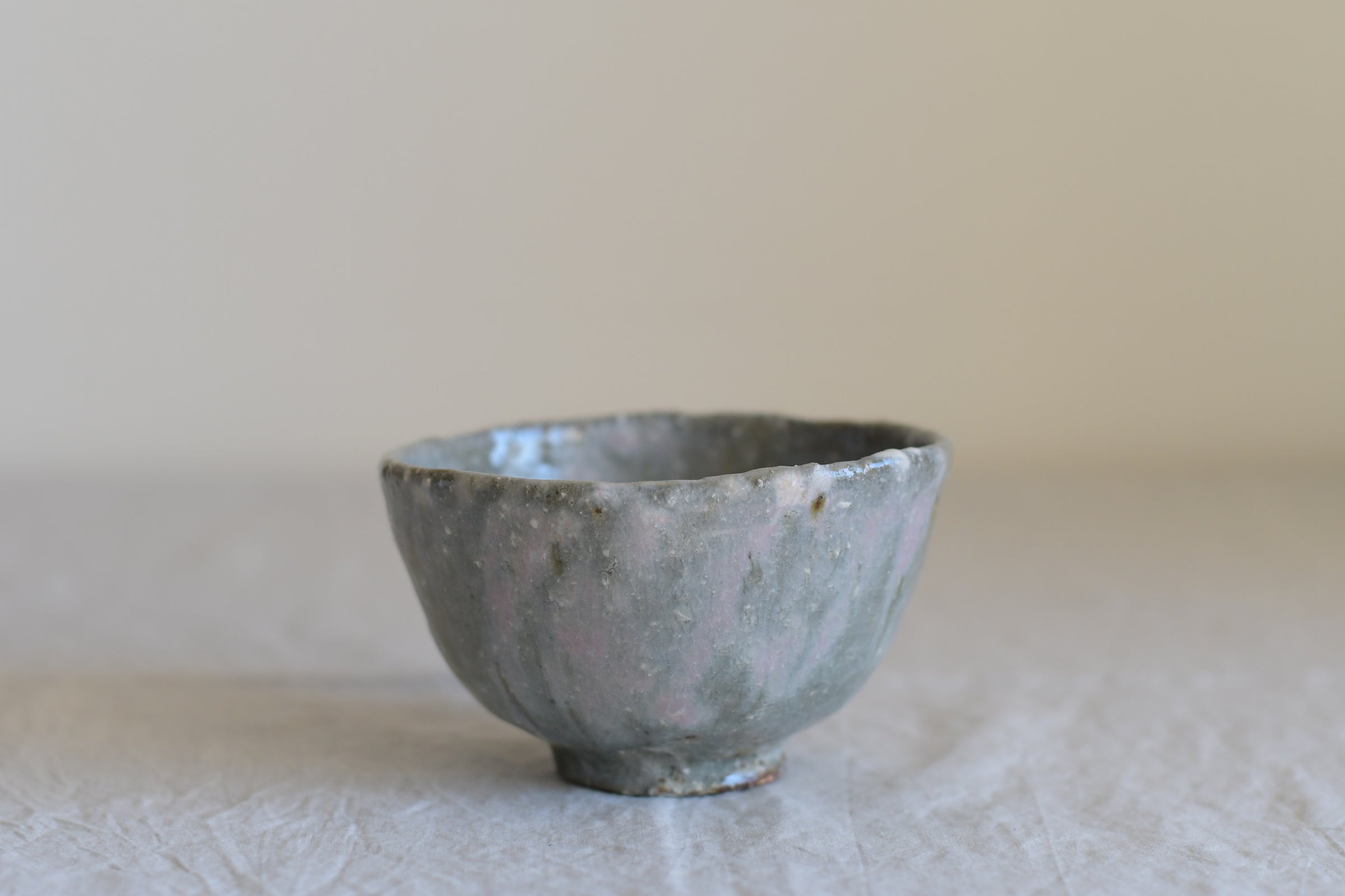 長谷川奈津｜林檎灰釉旅茶碗 | UTSUWA-HOTARU online store