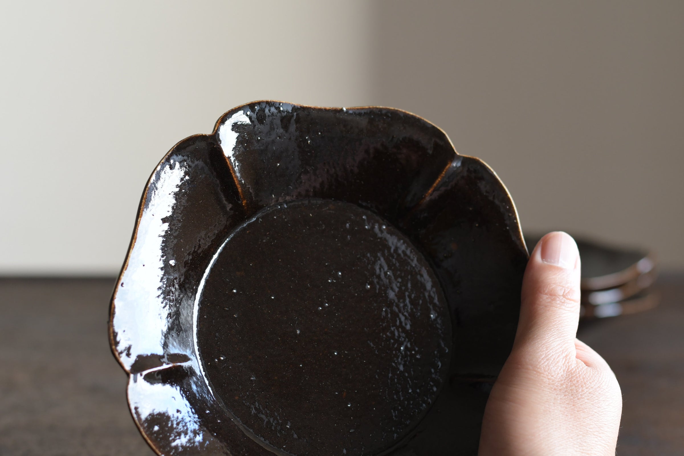 三苫修　藁白輪花深五寸皿 5枚 三苫修 藁白輪花深五寸皿 5枚